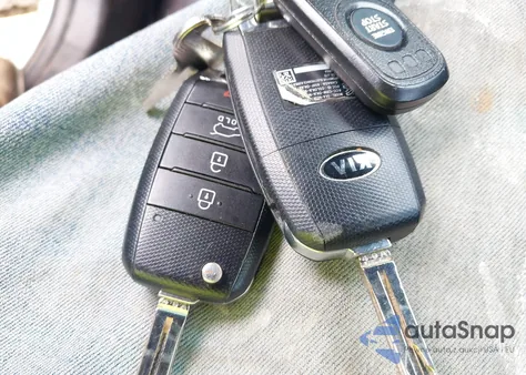 2014 Kia Soul + из США, поврежденный, VIN KNDJP3A57E7093464